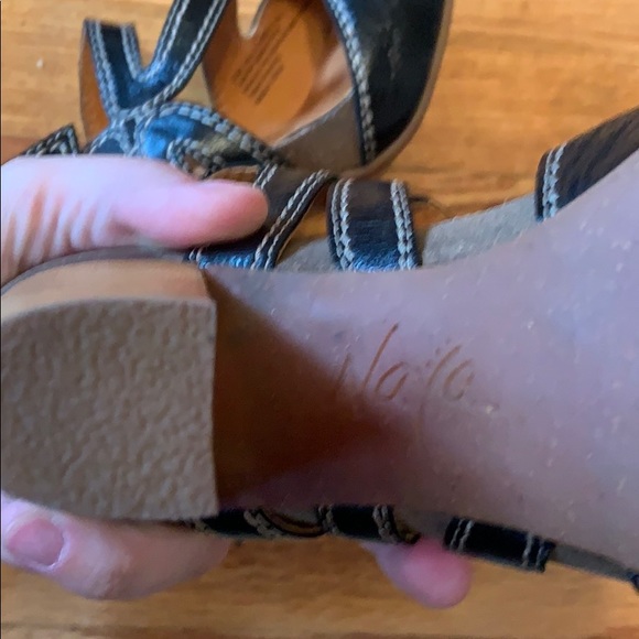 🆕Naya Leather Comfort Sandals - Picture 9 of 10